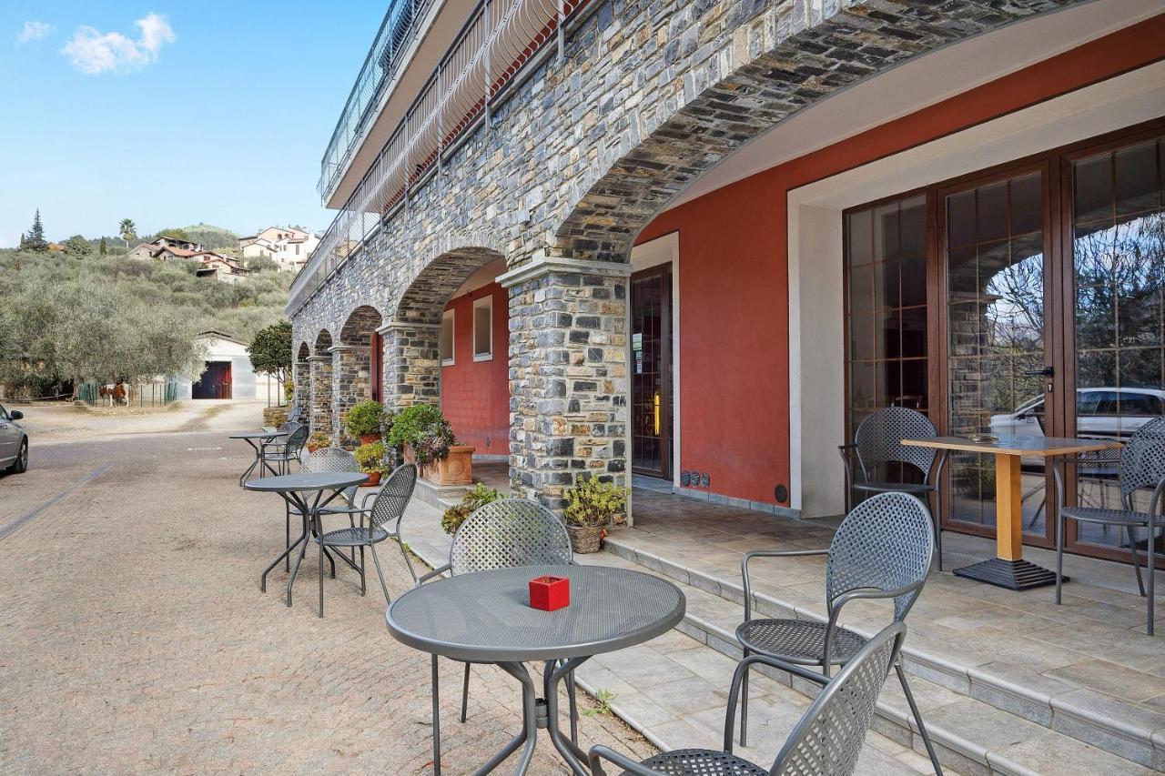 Messalina Agriturismo La Scuderia Molino Nuovo  Extérieur photo